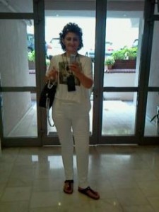 75541_385858601501431_78943921_n-225x300