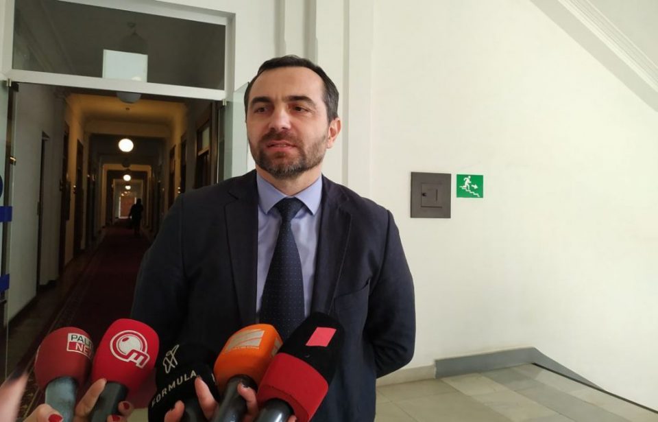 დომენტე