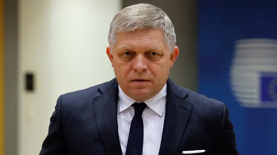 “9 მაისს მოსკოვში მივდივარ” – რობერტ ფიცო