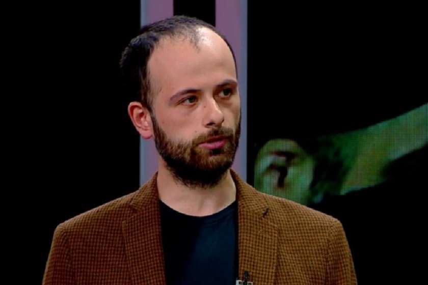 “ეს პოლიტიკური დევნაც აღარ არის, ეს უკვე სრული მასშტაბის რეპრესიაა!” – ვახუშტი მენაბდე 7 არასამთავრობო ორგანიზაციის ანგარიშების დაყადაღებაზე