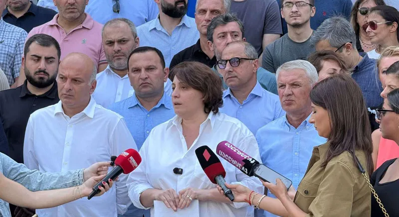 8 ოპოზიციური პარტია 13 სექტემბერს აქციას აანონსებს