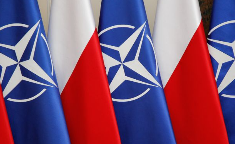 “ღამით პოლონეთის საჰაერო სივრცეში უამრავი დრონი შევიდა” – ნატო-ს პრესსპიკერი, ალისონ ჰარტი