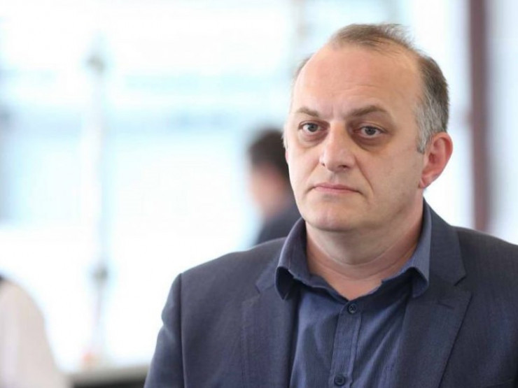 მურთაზ ზოდელავას აღკვეთის ღონისძიების სახით 25 000 ლარი გირაო შეუფარდეს