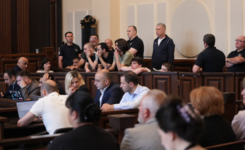 პროევროპული აქციების დროს დაკავებულ 8 პირს მოსამართლე თამარ მჭედლიშვილმა პატიმრობა მიუსაჯა