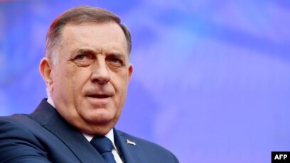 აშშ-მა მილორად დოდიკს სანქციები მოუხსნა