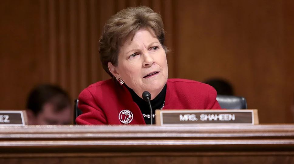 “ვნახეთ, რა გააკეთეს რუსებმა 2008 წელს საქართველოში, ვნახეთ, რა გააკეთეს 2014 წელს ყირიმში, ვნახეთ, როგორ შეიჭრნენ უკრაინაში და გააგრძელებენ – ერთადერთი, რაც პუტინს ესმის, ზეწოლაა”- სენატორი ჯინ შაჰინი