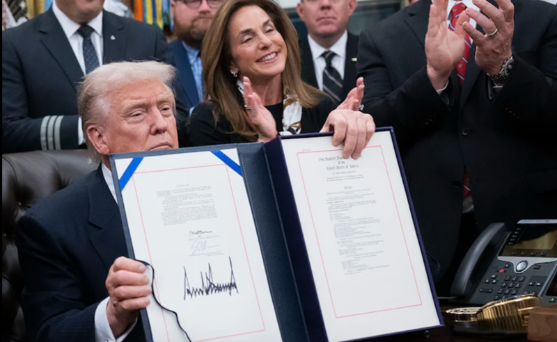 აშშ-ში ყველაზე ხანგრძლივი შათდაუნი დასრულდა
