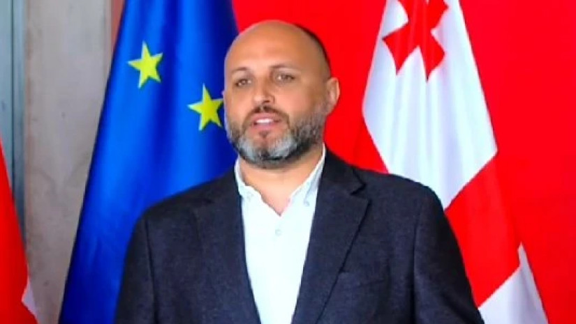 ” 4 ოქტომბერი იყო თავისუფლებისთვის ბრძოლის დღე, უარყოფითი ასპექტია ის, რომ ბევრი სინდისისა და პოლიტიკური პატიმარი დაგვემატა “- ირაკლი ნადირაძე