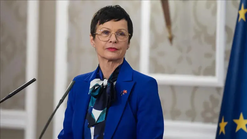 “ევროკომისია მიიჩნევს, რომ საქართველოს შემთხვევაში კანდიდატის სტატუსისგან მხოლოდ სახელი დარჩა” – მარტა კოსი