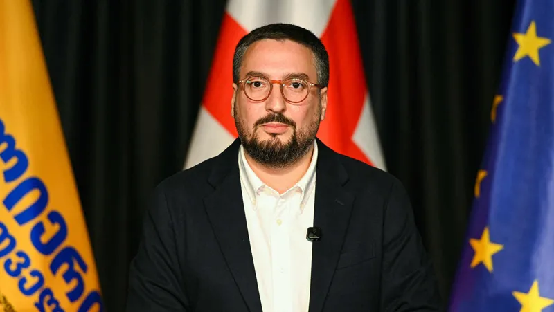 “„ოცნების“ ყველა ქმედება მიანიშნებს, რომ ივანიშვილი რუსეთის ინტერესებს ემსახურება ” – თაზო დათუნაშვილი