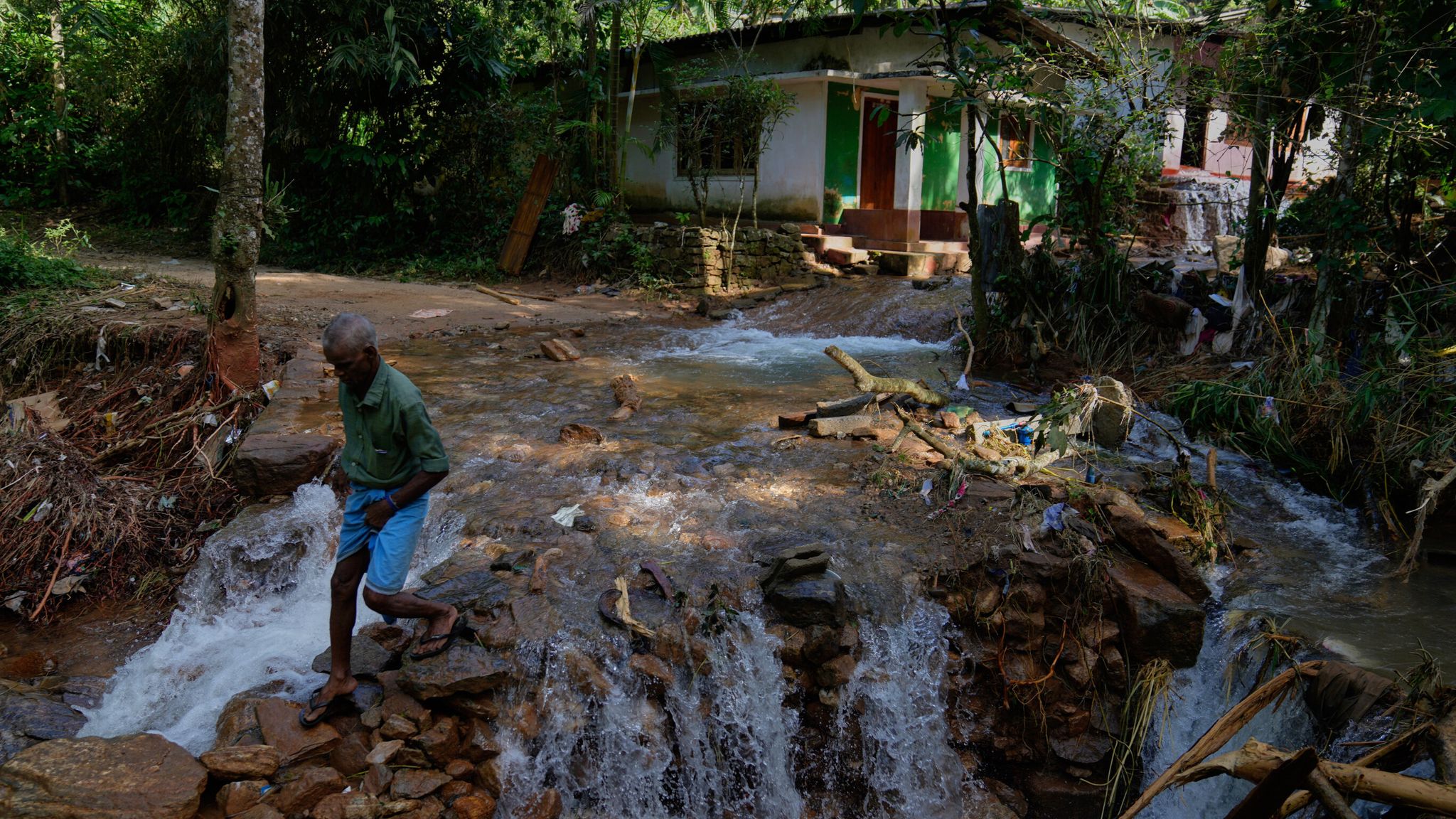 სამხრეთ-აღმოსავლეთ აზიის რეგიონში წყალდიდობის შედეგად დაღუპულთა რიცხვმა 1 100-ს გადააჭარბა
