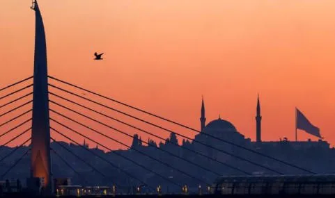 შავ ზღვაში, თურქეთის სანაპიროდან 80 მილის დაშორებით, რუსეთიდან საქართველოსკენ მიმავალ ტანკერზე, რომელსაც მზესუმზირას ზეთი გადაჰქონდა, თავდასხმა განხორციელდა – მედია