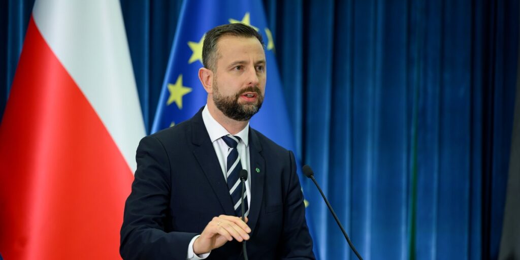 “ამერიკული კონტინგენტის შენარჩუნებისა და გაზრდის შესახებ შეერთებულ შტატებთან მოლაპარაკებებს ვაწარმოებთ” – პოლონეთის თავდაცვის მინისტრი